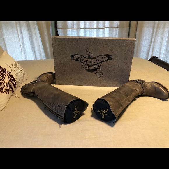 Freebird Sterling Boots - Picture 2 of 8